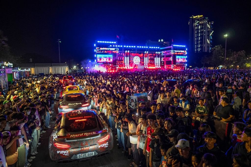 Gumball 3000 llega a Valencia con Six2Six Motor para un track day y la presentación oficial de la librea 2025. No te pierdas este evento automovilístico de élite.