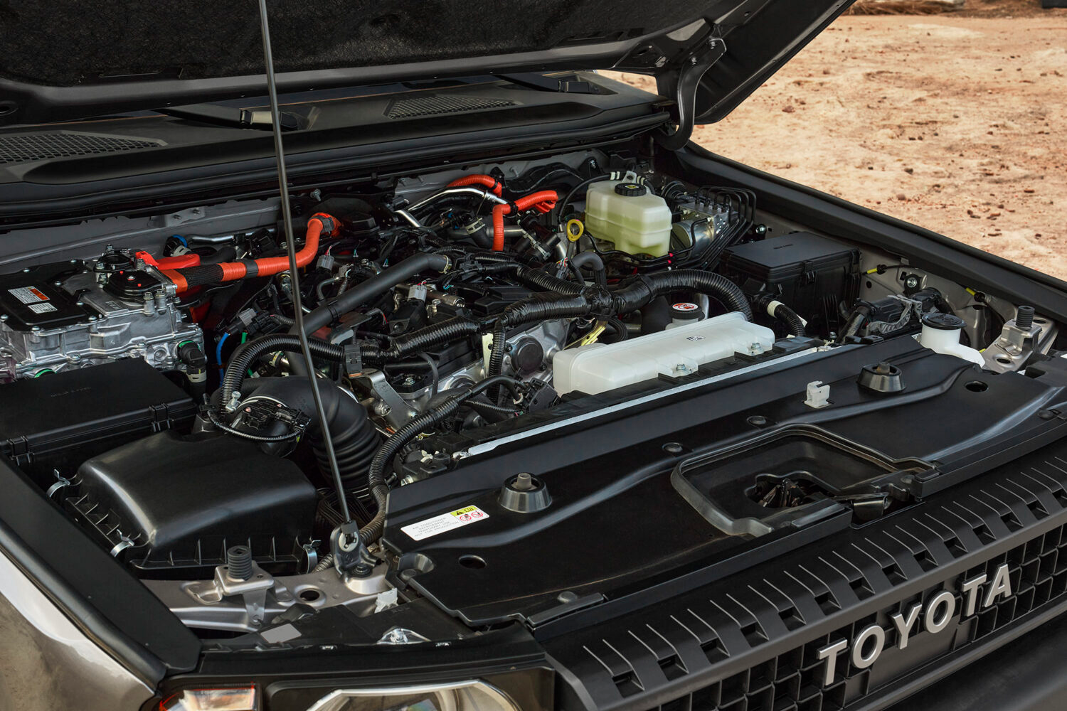 Motores Toyota Land Cruiser 250 2025 | LATINCARROS.COM