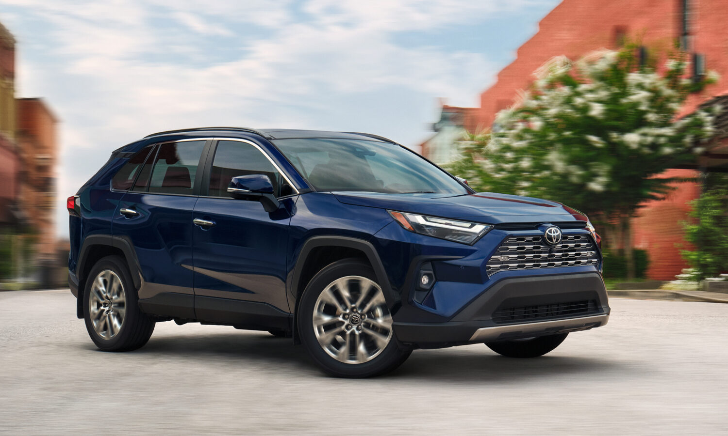 Toyota RAV4 2025: El SUV Más Vendido del Mundo, Ahora Más Eficiente, Tecnológico y Potente