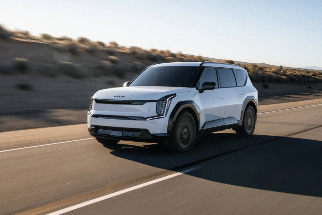 Kia EV9 2026: El SUV 100% eléctrico que redefine el futuro de la movilidad familiar | LATIN CARROS