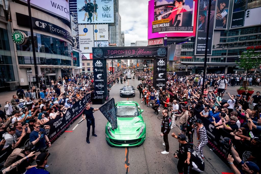 Gumball 3000 y Maximillion Cooper Invitan a Valencia a un Evento Automovilístico Sin Precedentes con Six2Six Motor: Un Día de Lujo, Velocidad y Solidaridad en el Circuito Aspar