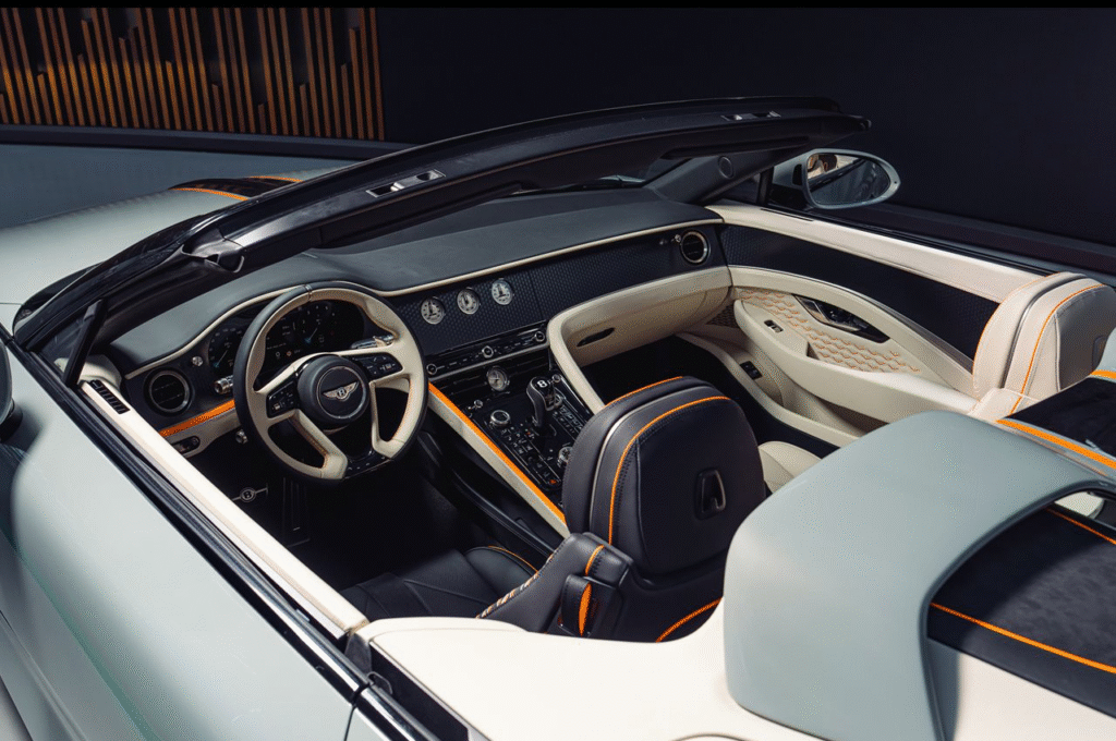 Bentley Batur Convertible 2025: el descapotable más potente y exclusivo con motor W12 de 740 CV