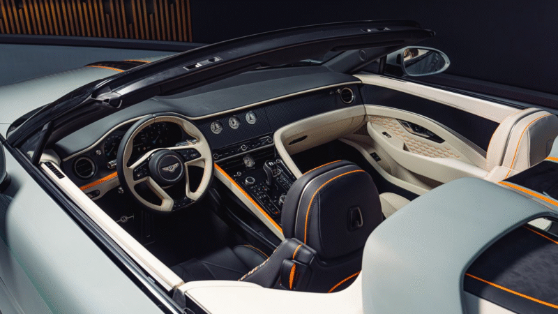 Bentley Batur Convertible 2025: el descapotable más potente y exclusivo con motor W12 de 740 CV