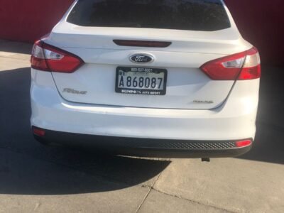 Ford Focus 2014,Automatico,4 puertas,Gasolina,Buenas condiciones