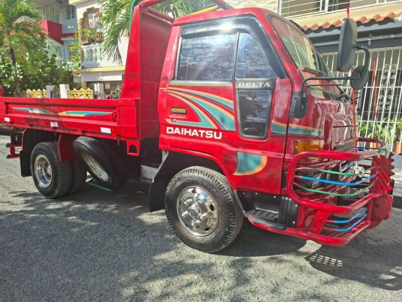 Vendo Daihatsu Volteo 2006
