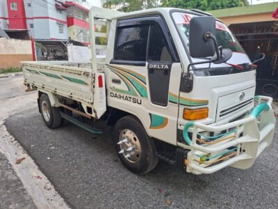 Vendo Daihatsu Delta 2006
