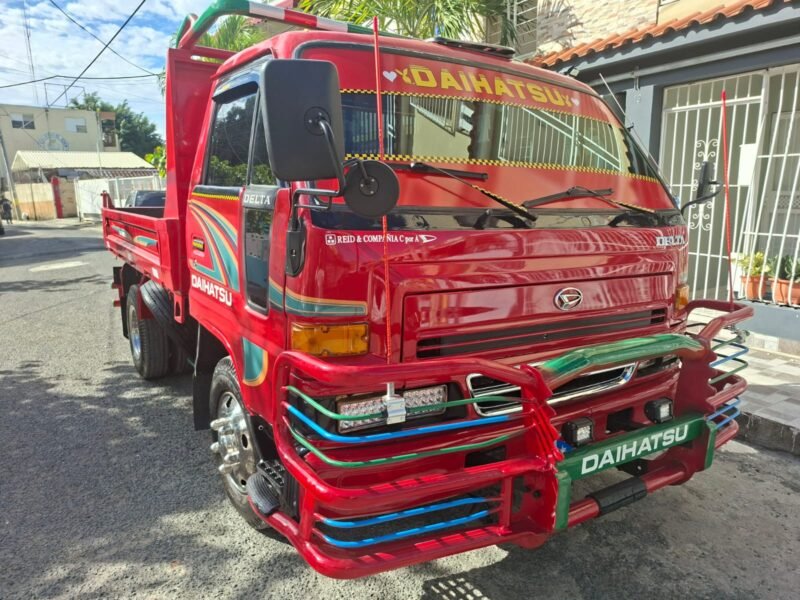 Vendo Daihatsu Volteo 2006