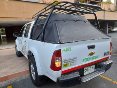 VENDO CAMIONETA DOBLE CABINA CHEVROLET LUV D MAX 3.000 MODELO 2013 DIESEL