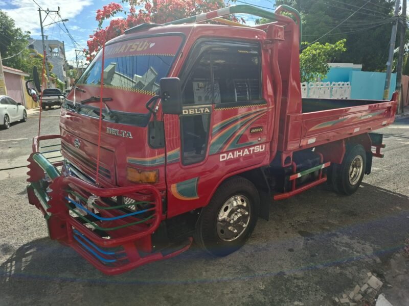 Vendo Daihatsu Volteo 2006