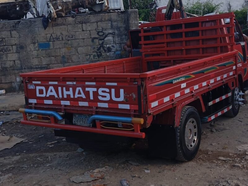 VENDO DAIHATSU DELTA 2009