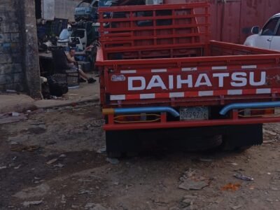 VENDO DAIHATSU DELTA 2009